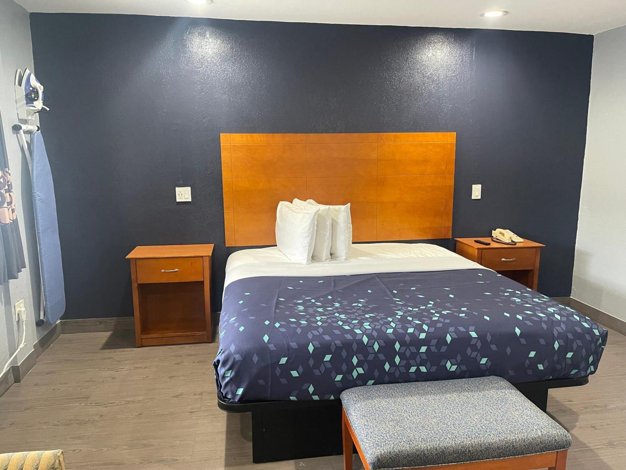 Americas Best Value Inn-Savannah Buitenkant foto