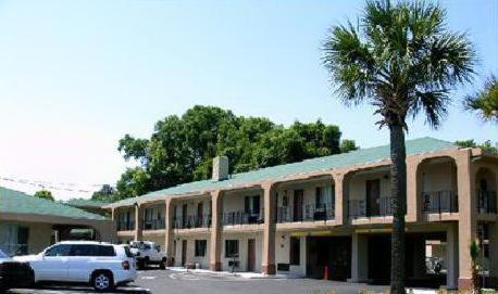 Americas Best Value Inn-Savannah Buitenkant foto